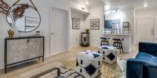 NEO at Midtown Apartments Gallery 12