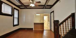 Central Campus - LARGE 4 Bedroom House with off-street parking Gallery 11