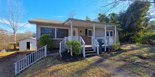 92 Lawndale Avenue SE 92 Lawndale Avenue SE Gallery 1