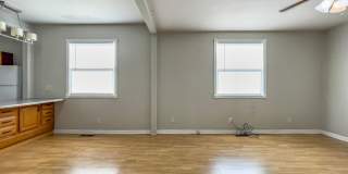 PRELEASING for AUGUST! Close to Campus Gallery 34