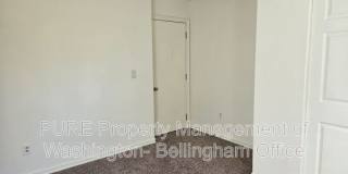 3013 Pacific Street Gallery 18