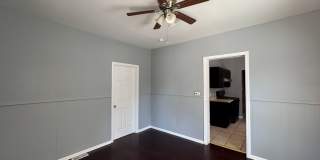 Near Eastside 3 Bedroom 2 Bath with Central air Gallery 3