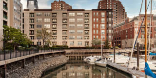 Hudson Point Gallery 4
