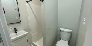 5 Bedroom / 2 Bath House - NEAR SEMO's CAMPUS Gallery 8