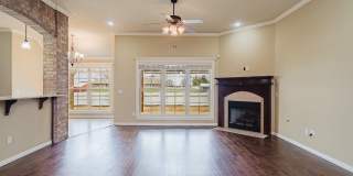 602 SW Barn Valley Road Gallery 5