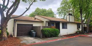 Charming 2-bedroom, 2- bathroom home in park like setting close to downtown Santa Rosa Gallery 1