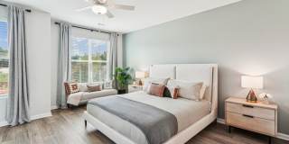 Hudson at Georgia's Landing Gallery 7