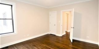 4447 N Rockwell Gallery 5