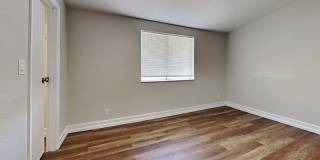13426 Tyringham St Gallery 17