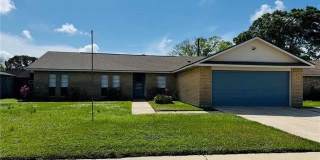 215 SCOTT Drive Gallery 1