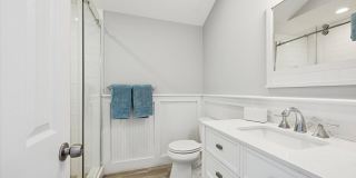 4 STUART CT Gallery 14