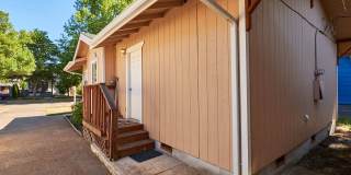 Small House on Shared Lot in Salem- Water/Sewer Included Gallery 1