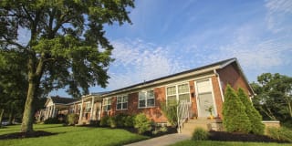 College Woods Gallery 61