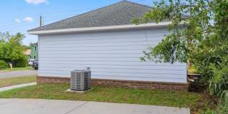 801 East Gonzalez Street Gallery 3