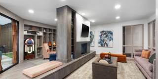 McDowell Point - 55+ Active Adult Apartment Homes Gallery 7