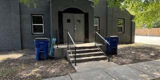 Beautiful 3 Bedroom, 2 Bathroom Quadplex Near Downtown Wichita – Modern Amenities & Pet Friendly! Gallery 1