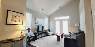Great end unit in Waters Edge! Master on the main! Gallery 6