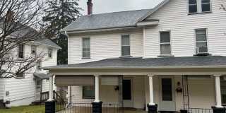 31 W 6th St Gallery 1