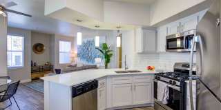 The Willows at Town Center Gallery 18