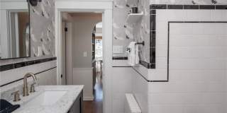 26 Vernon Avenue Gallery 27