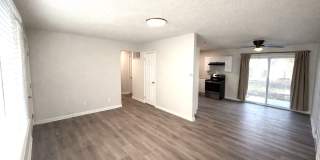 MOVE IN SPECIAL! Charming Home on a Peaceful Street in South Kansas City! Gallery 5