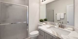 18 Glen Cove Gallery 11