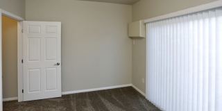 Falcon Heights Apartments Gallery 10
