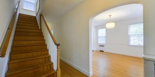 Charming & Spacious Colonial in N Cleveland Park w/Park-Like Rear Garden & Detached Garage Gallery 17