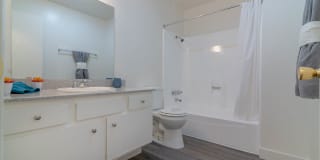 Riverstone Apartments Gallery 6