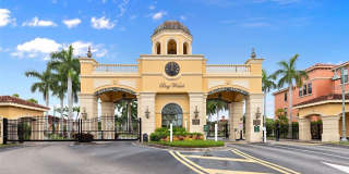 2715 VIA CAPRI Gallery 1