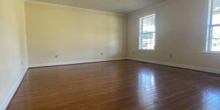 Spacious country home for lease Gallery 8