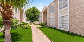 Pelicans Landing Gallery 16