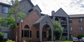 The Woodlands of Minnetonka Gallery 1