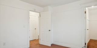 $1200 3 bedrooms Gallery 13