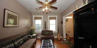 1932 SUMMIT Place NE Gallery 7