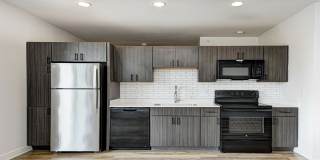 City's End - Fountain Square Apartments Gallery 5