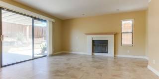Charming Two Story 3 BR Home Available Mid June! Gallery 22