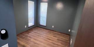 Charming 3BR Duplex in Midwest City Gallery 10