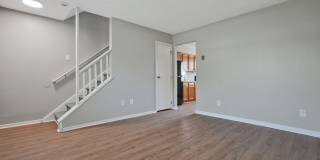 Nice 2 Bedroom Townhome in Southwest Columbus Gallery 2