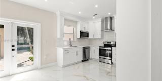 2413 N Greenway Dr Gallery 15