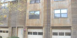 2 Bedroom 1 Bath Townhouse Gallery 1