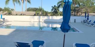 FULLY FURNISHED - Peaceful 4 Bed / 2 Bath Condo Gallery 14