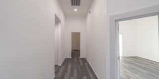 415 W 7th Street Gallery 14
