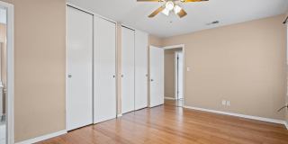 Three bedroom home close to USA with a garage Gallery 16