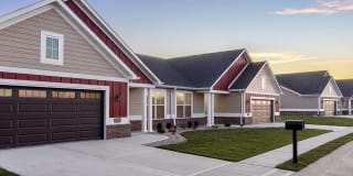 Villas at Hartman Lakes Gallery 1