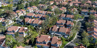 Updated & Furnished 3BR Townhome with Loft & Lake Access Gallery 31