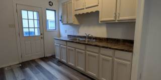 3 bedroom available for an immediate move! Gallery 1