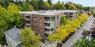 2121 Belmont 2121 Belmont Gallery 1