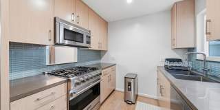 1342 Stanford St Gallery 7