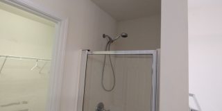 Room in 4 Bedroom Home at Genlee Dr Gallery 58